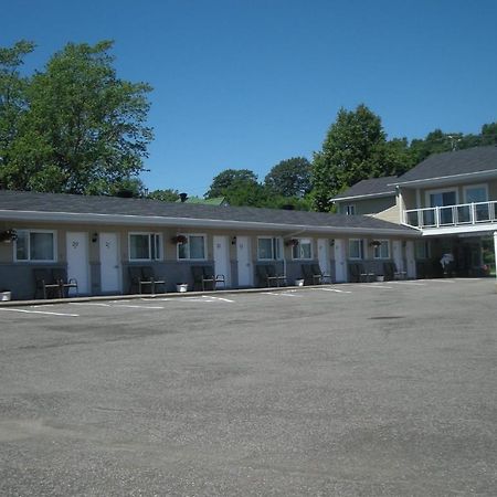 Motel Chevalier Québec Esterno foto