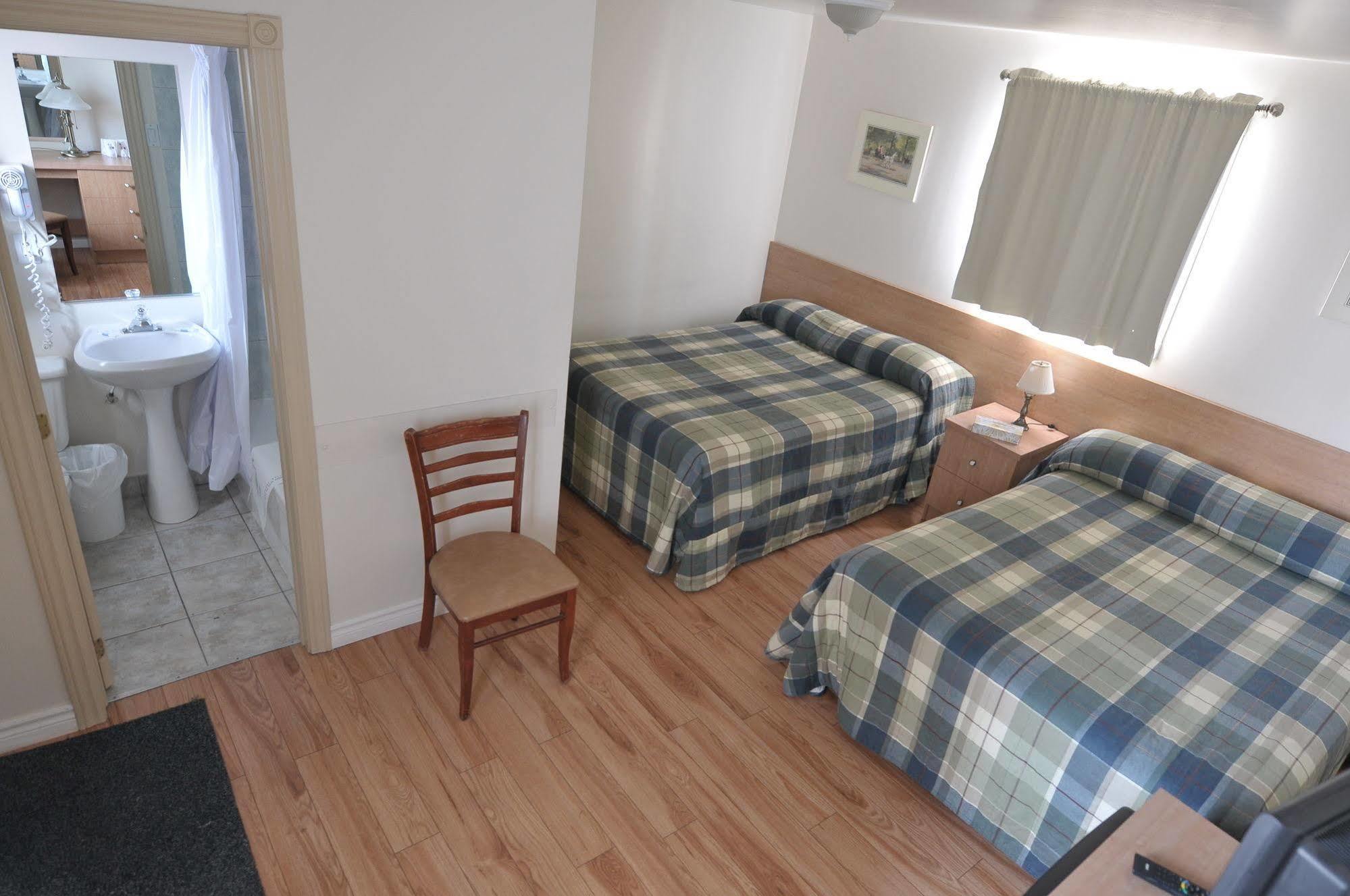 Motel Chevalier Québec Esterno foto
